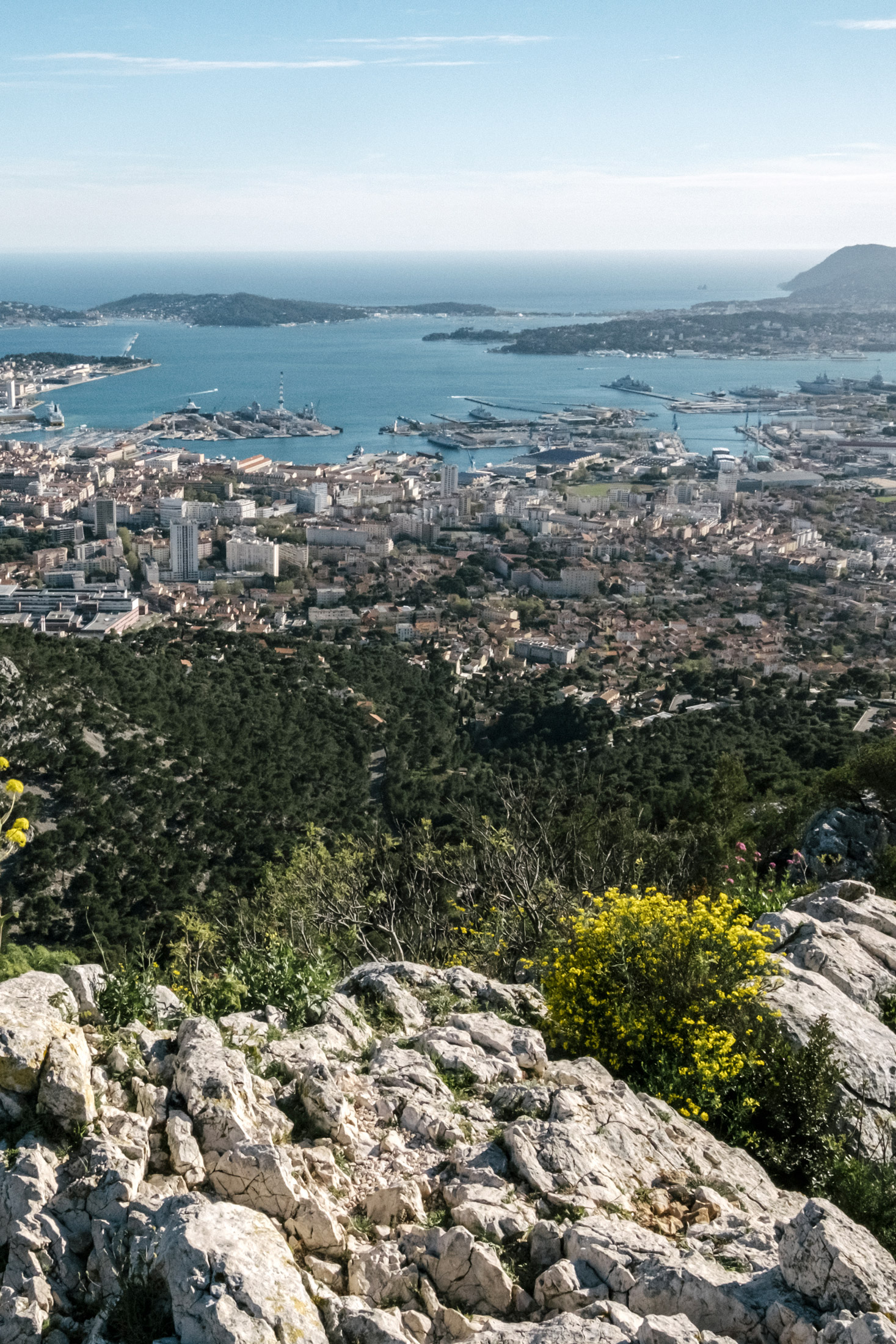 Vue aérienne de la baie de toulon